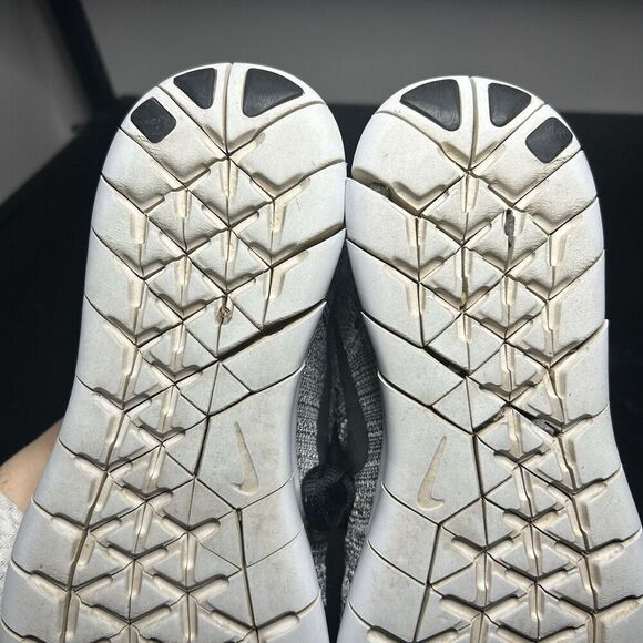 Nike Free RN Flyknit 2017 Women's Size 9 Running Shoes Black White Oreo - Picture 8 of 9